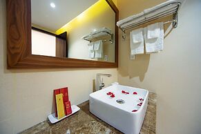 Vinh Hung 2 City Hotel