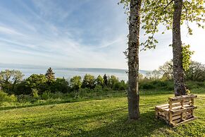 Garden & City Evian Lugrin