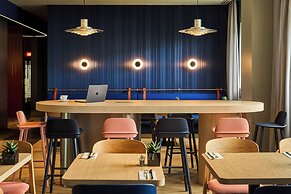DeSilva Inn Katowice Airport