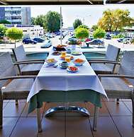 Esperia Hotel