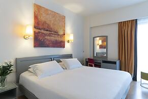 Esperia Hotel