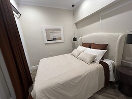 Pantheon City Hotel