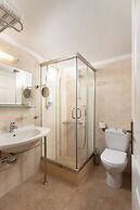 Pantheon City Hotel