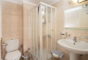 Pantheon City Hotel