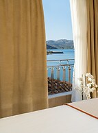 Pantheon City Hotel