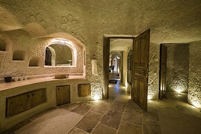The Village Cave Hotel