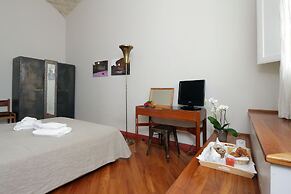 Mecenate Rooms