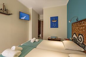 Aris Hotel