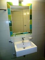 Aris Hotel