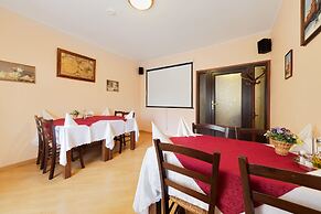 Hotel Monplaisir