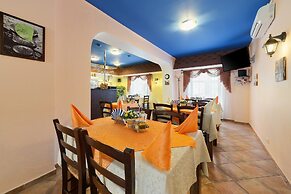 Hotel Monplaisir