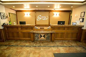 Service Plus Inns & Suites Drayton Valley