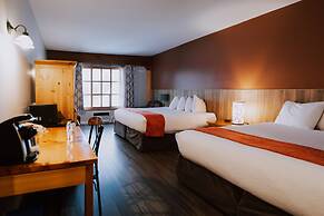 Glacier House Resort