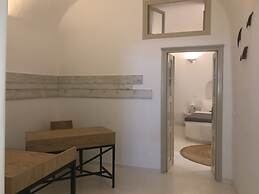Chroma Suites