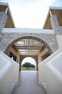 Long View Resort & Spa Rooms & Apartments