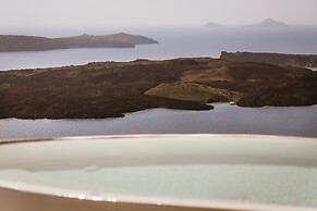 Aqua Luxury Suites
