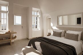 Aqua Luxury Suites