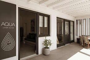 Aqua Luxury Suites