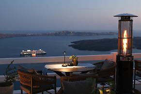 Aqua Luxury Suites