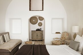 Aqua Luxury Suites