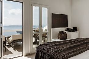 Aqua Luxury Suites