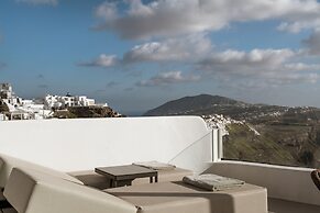 Aqua Luxury Suites