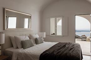 Aqua Luxury Suites
