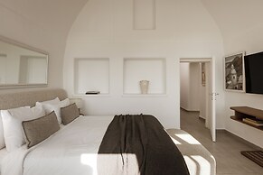 Aqua Luxury Suites
