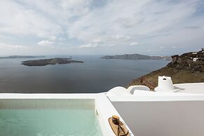 Aqua Luxury Suites