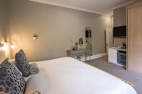 Summerwood Guest House