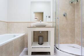 Summerwood Guest House