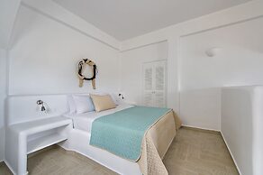 Alizea Villas & Suites