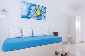 Bella Santorini