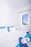 Bella Santorini