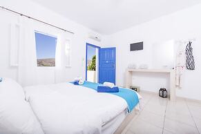Bella Santorini