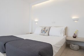Bella Santorini