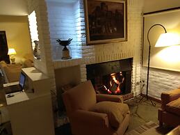Hotel Camelot