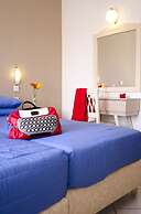 Stratos Hotel