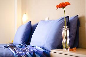Stratos Hotel