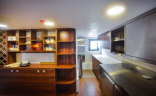 Delta 3 Hotel