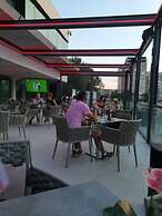 Delta 3 Hotel