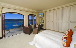 Villa Paradisa Guest House