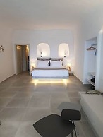 Adamant Suites