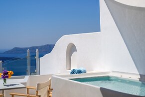 Adamant Suites