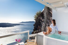 Adamant Suites