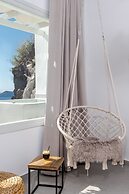 Adamant Suites