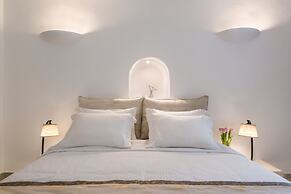 Adamant Suites