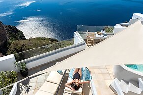 Adamant Suites