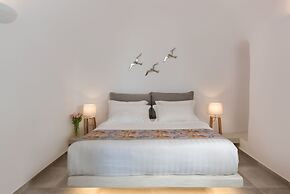 Adamant Suites