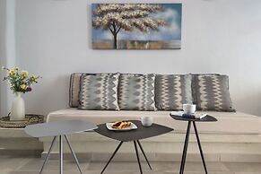 Adamant Suites